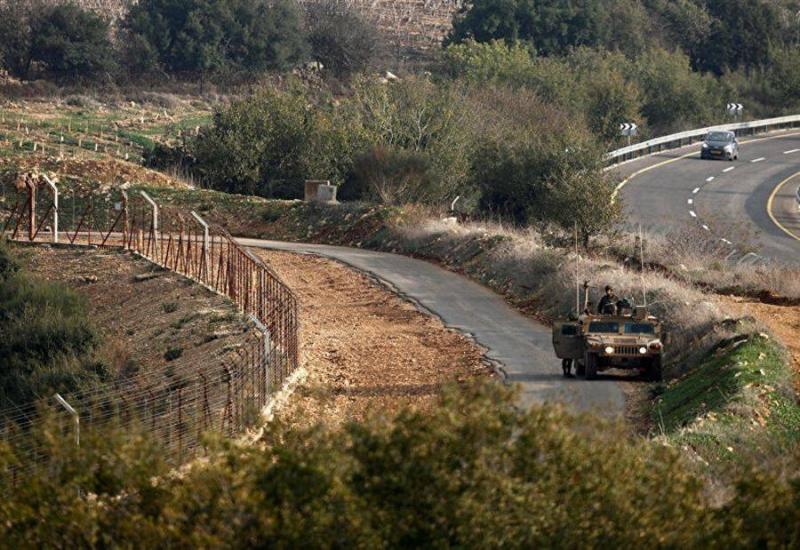 Title: Five Israeli Tanks on the Border... and the Army on Alert