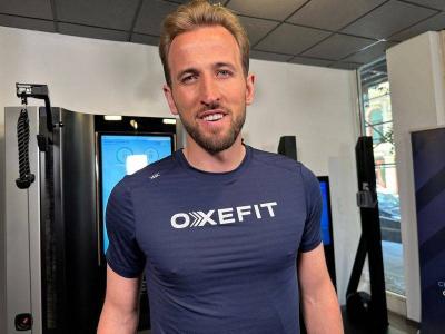 Kane Wishes Success for Former Coach Pochettino with Chelsea