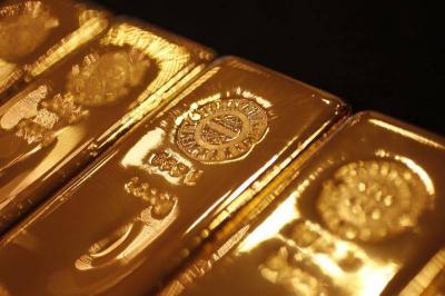 Gold Stable in Weak Trading