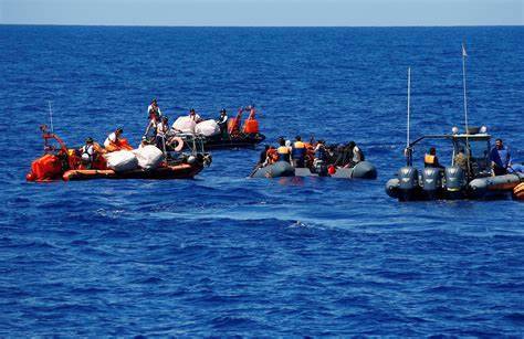 Loss of at Least 10 Migrants and One Death After Boat Capsizes Off Tunisian Coast