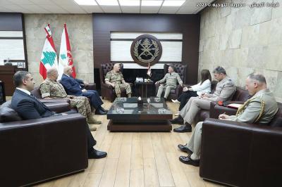 Meeting Between General Aoun and British Delegation
