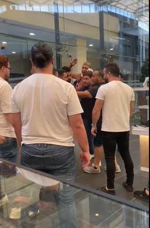 Video: Incident at "Le Mall" Sidon Involving Stabbing
