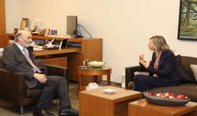 Meeting Between Samir Geagea and Italian Ambassador Discusses Presidential Elections and Refugee Issues