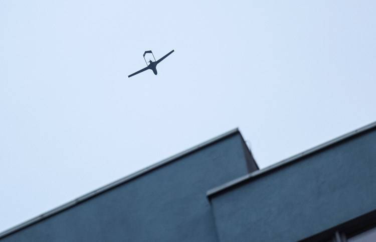 Title: Russian Defense Ministry: Ukrainian Drone Shot Down Over Crimea