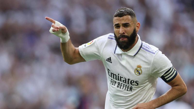 Benzema Performs Umrah: Video