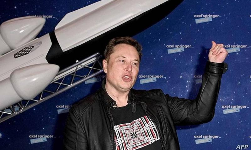 Elon Musk Announces Delay in 