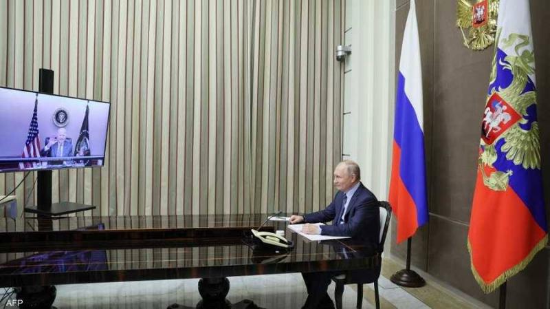 اتصال مرتقب بين بوتن وبايدن.. وموسكو تتحدث عن 