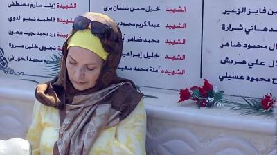 صورة بالحجاب وتعليق غامض.. إليك حقيقة اعتزال رغدة للفن