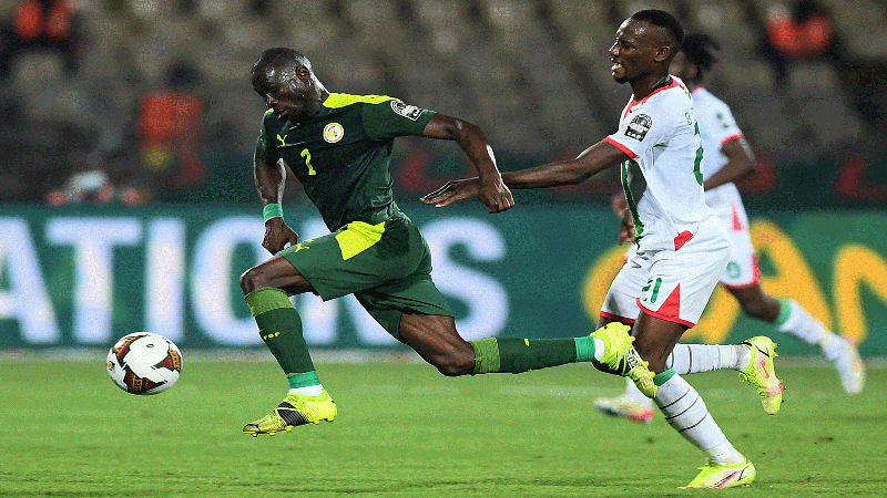 السنغال تهزم بوركينا فاسو بثلاثية وتتأهل لنهائي امم افريقيا
