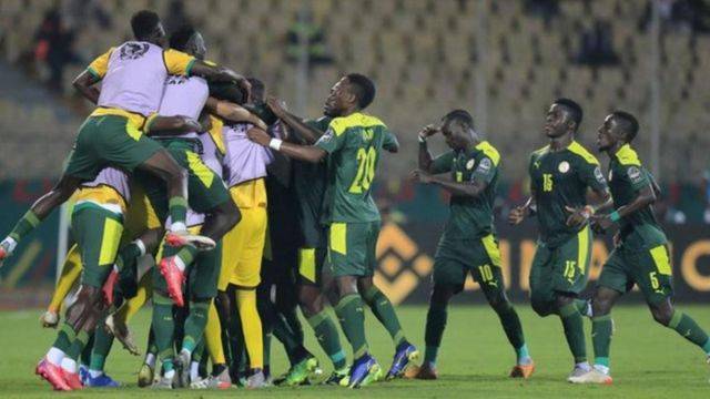 السنغال تحقق بطولة امم افريقيا بفوزها على مصر بركلات الترجيح