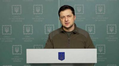 الرئيس الأوكراني يعلن إنشاء فيلق أجنبي للمتطوعين من الخارج