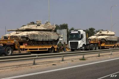 Title: Israel Delays Ground Attack on Gaza Awaiting U.S. Military "Support"