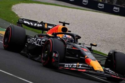 Verstappen Starts from Pole Position in Australian Formula 1 Race