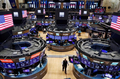 Wall Street Opens with Slight Gains