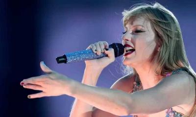 Taylor Swift Captivates in Zuhair Murad Design