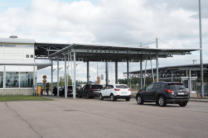 Poland to Ban Entry of Passenger Cars Registered in Russia