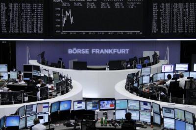 ## European Stocks Move Upwards
