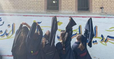 Veil Removal Prohibited in Iran: Cameras on Alert