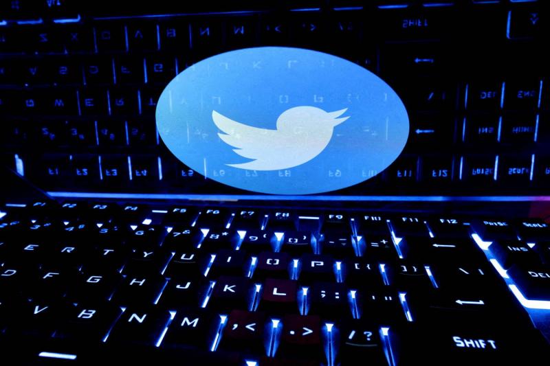 Title: India Denies Threat to Shut Down Twitter