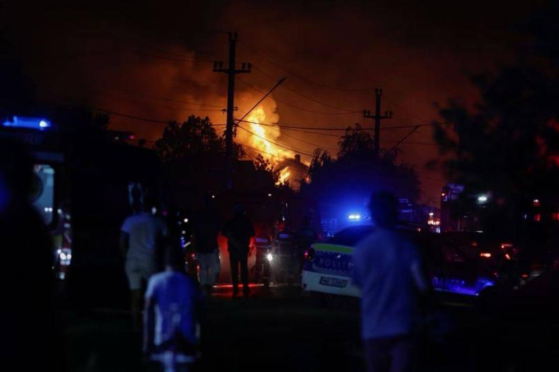 Fatalities and Injuries from Explosions at a Gas Station in Romania