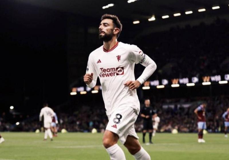 Fernandez Relieves Pressure on United with Winning Goal Against Burnley