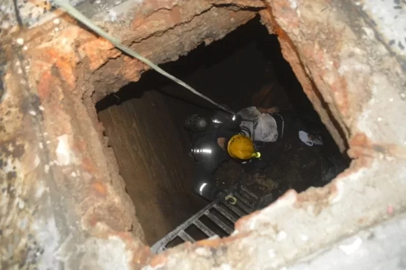 Tragic Death of a Girl in Sewage Pit