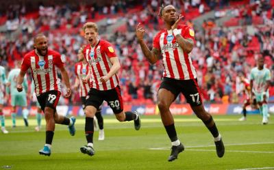 Brentford Signs Schade from Freiburg in Record Deal