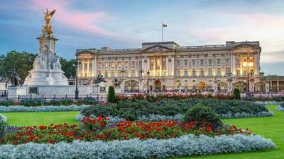 Title: Buckingham Palace Management Forced to Cut Heating Costs