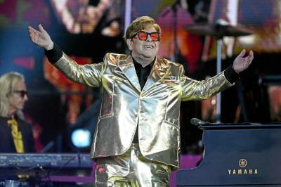 Elton John in Hospital After Macron's Dance at Recent Concert