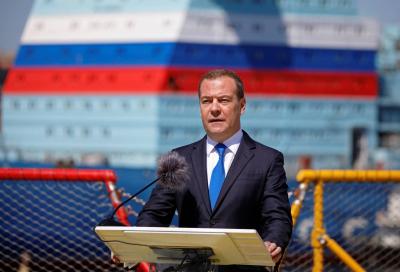 Medvedev Reshares Tweet After Being Banned in Germany and Poland