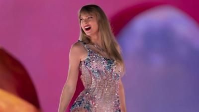 Title: Taylor Swift Causes Earthquake-like Tremors in Seattle