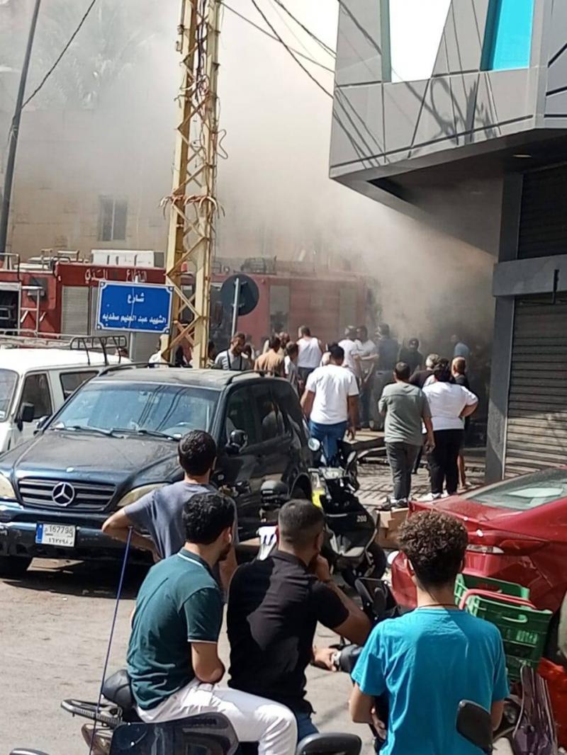 Fire Breaks Out in Al-Kareem Laboratories Building in Sidon