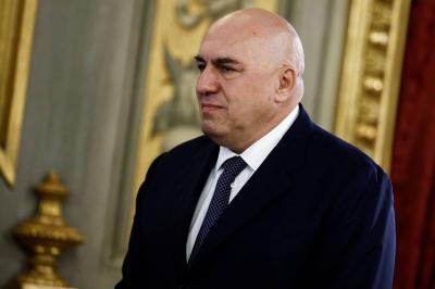 Title: Italian Defense Minister Calls for Punishing Hamas After Hospital Shelling in Gaza