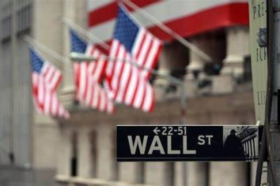 Wall Street Opens Lower Ahead of Inflation Data