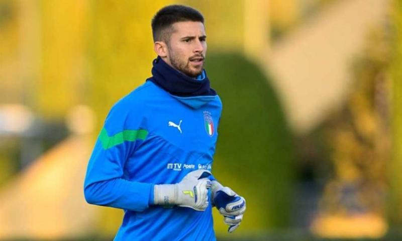 Tottenham Signs Goalkeeper Vicario from Empoli