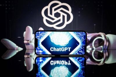 Italy Lifts Ban on "Chat GPT"