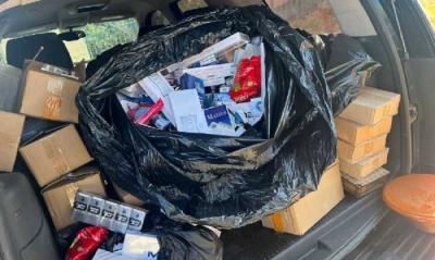 Title: "Regie Seizes Smuggled and Counterfeit Products"