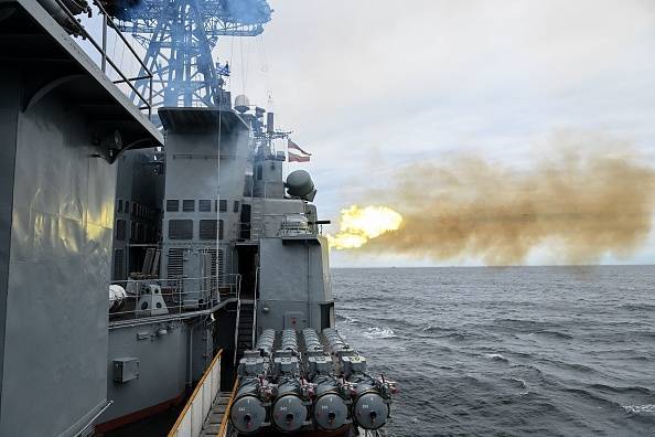 Joint Exercises Begin Between Beijing and Moscow in the Sea of Japan