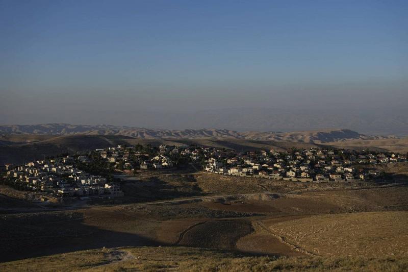 West Bank: Phone Call Between Israeli Defense Minister and Palestinian Official