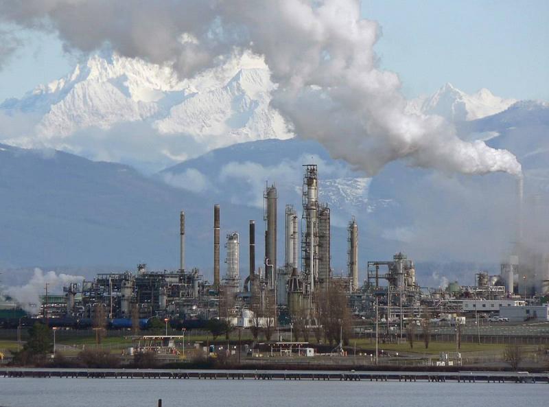 Russia Attacks Oil Refinery in Ukraine with Drones