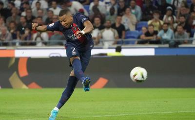 Mbappe Pays the Price for Not Leaving Paris!