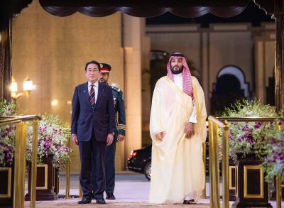 Bin Salman and the Japanese Prime Minister Discuss Bilateral Relations and Cooperation