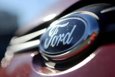 Title: Ford Recalls 422,000 Vehicles from the Market