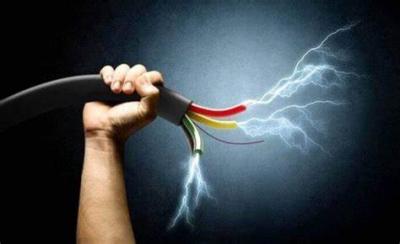 Electric Shock Claims the Life of a Worker in Tyre