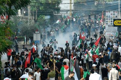 Video: Protests Around the U.S. Embassy in Awkar