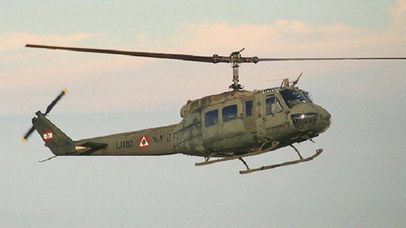 Army: Night Flights Between Air Bases