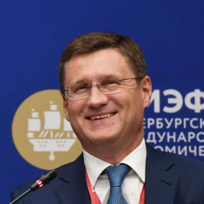 Novak Visits Iran to Discuss Enhancing Oil and Gas Cooperation