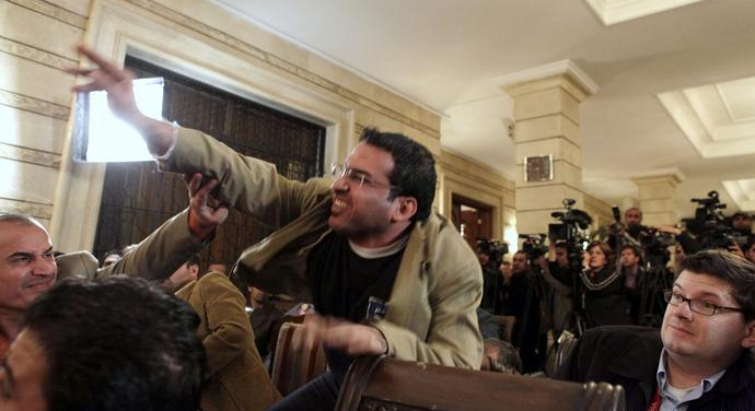 Muntadhar Al-Zaidi Not Regretting Throwing Shoe at Bush