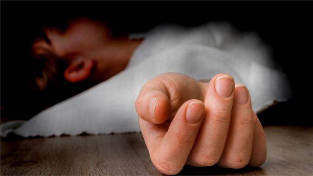 14-Year-Old Girl Kills Classmate at School and Commits Suicide