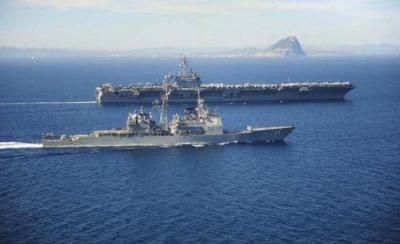 American Escort for Commercial Ships Transiting the Strait of Hormuz